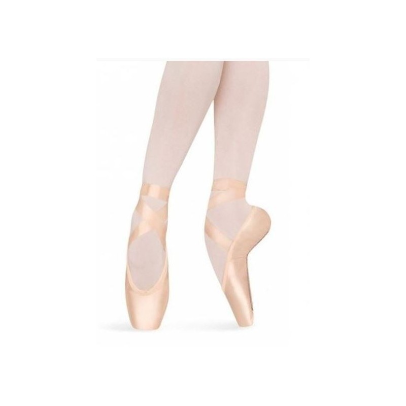 PUNTAS DUREZA MEDIA Y EMPEINE ANCHO ESTRECHO