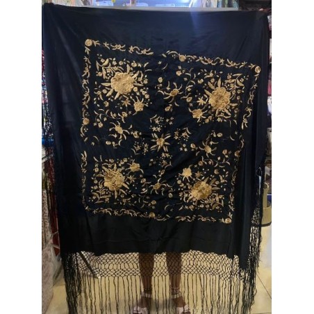 MANTÓN MANILA CUADRADO CON BORDADO FLORES