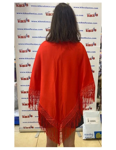 MANTÓN LISO EN PICO GRANDE