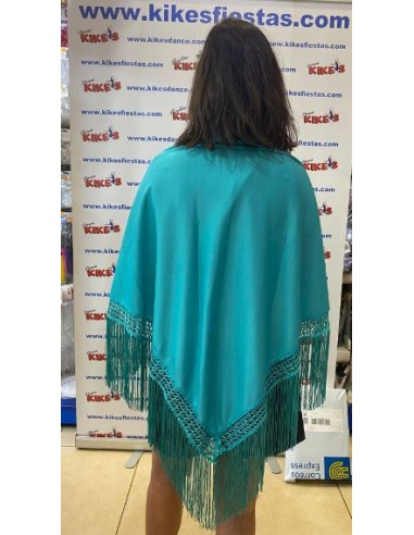 MANTÓN LISO EN PICO GRANDE