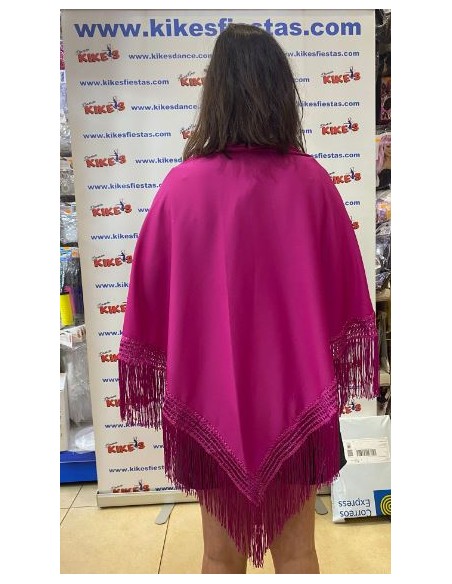 MANTÓN LISO EN PICO GRANDE